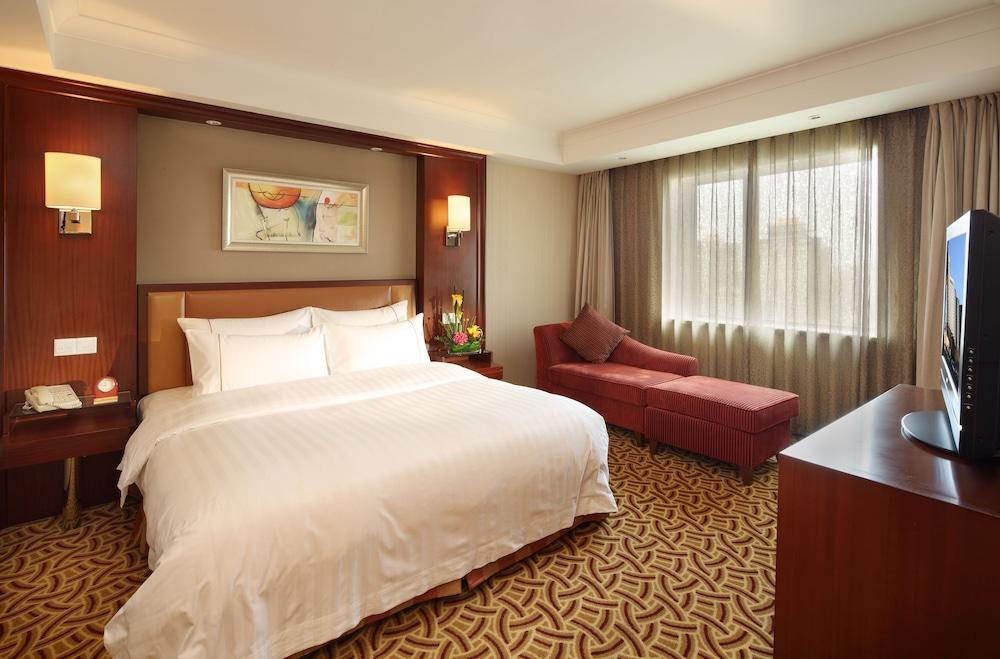 Jianguo Hotel Shanghái Exterior foto